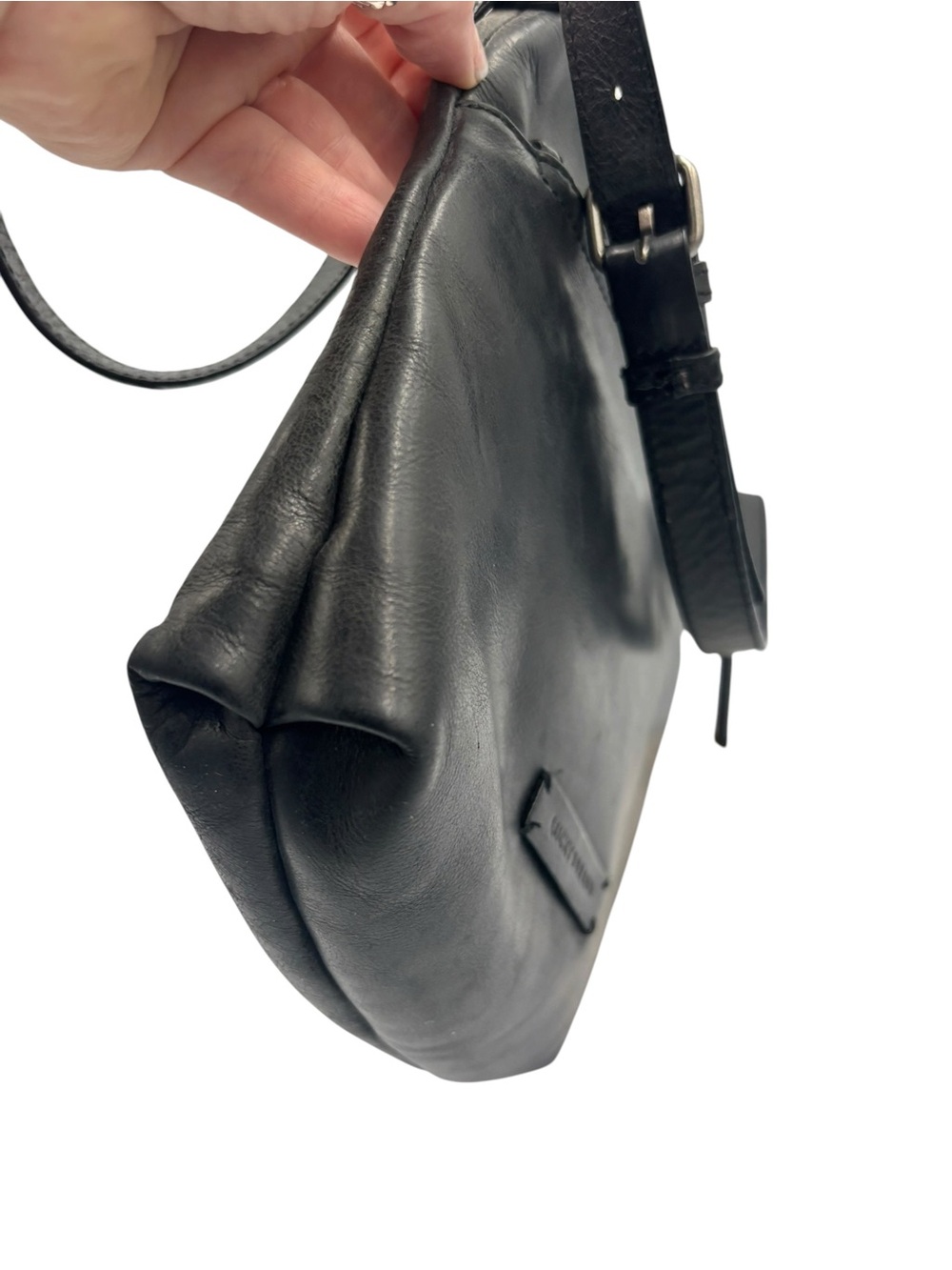 Lucky Brand Black Leather Asymmetrical Zip Crossbody Shoulder Bag - Picture 10 of 10